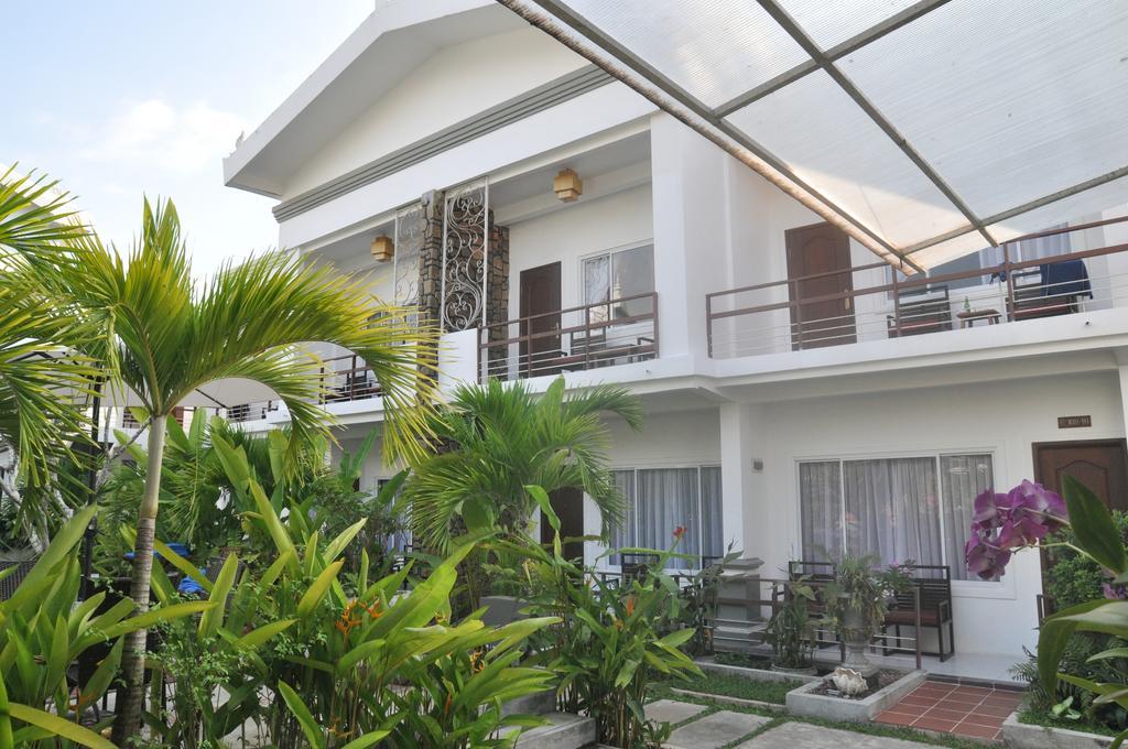 Ropanha Boutique Hotel Sihanoukville Exterior foto